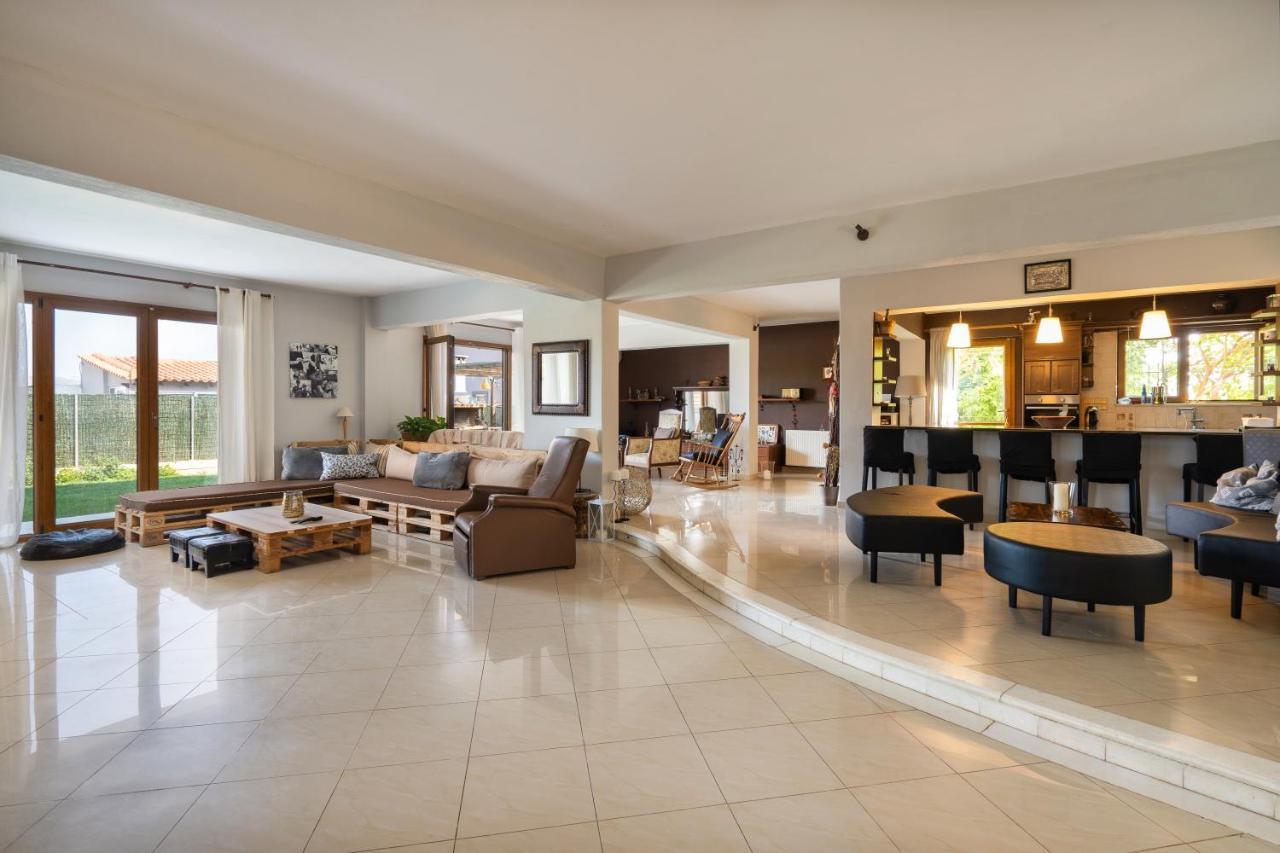Villa Sofia 阿纳维索斯 外观 照片